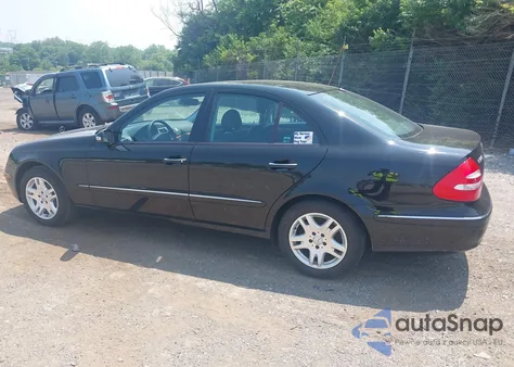 2003 Mercedes-Benz E 320 from USA, damaged, VIN WDBUF65J23A148071